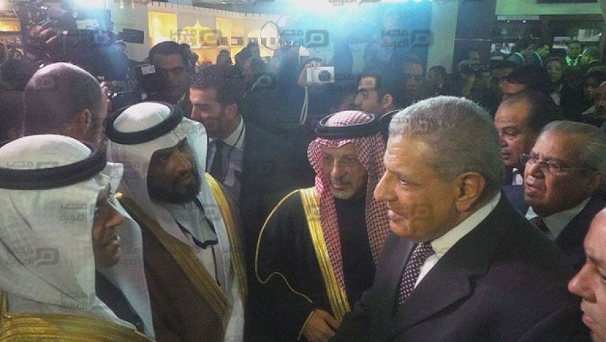 محلب يعزي الوفد السعودي خلال افتتاحه معرض الكتاب